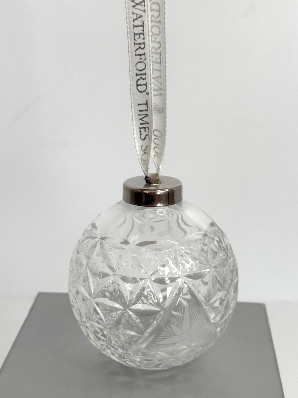 Waterford Crystal Times Square
Ball Star of Hope Ornament 2000 Vintage